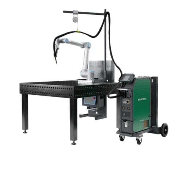 Robot collaborativo CoWelder per saldatura automatizzata MIG/MAG